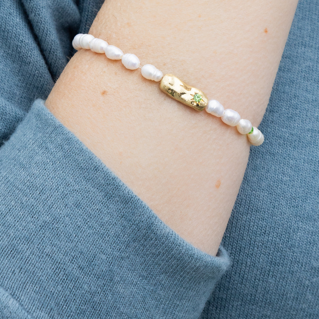 Scout Curated Wears Pearl Affirmation Bracelet Luck