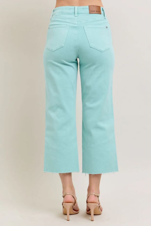 Judy Blue Sky Blue Dyed Raw Hem Cropped Jeans