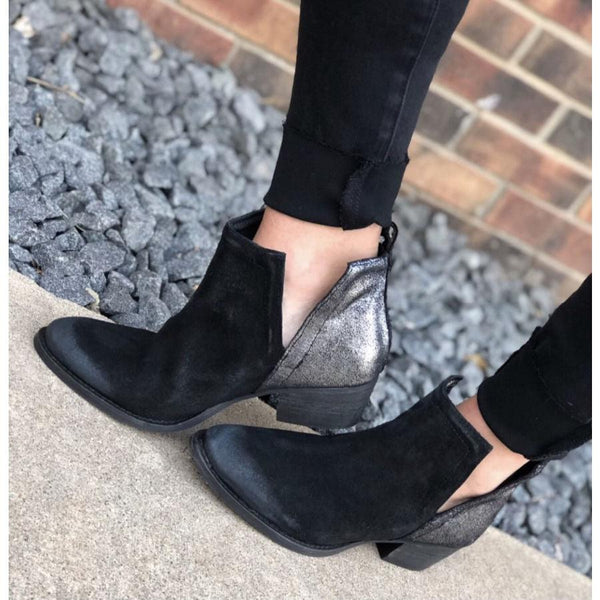 Diba true snakeskin clearance booties